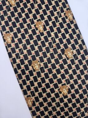 Vintage Gianni Versace 100% Silk Tie Medusa Head Geometric Black Gold Red 90s